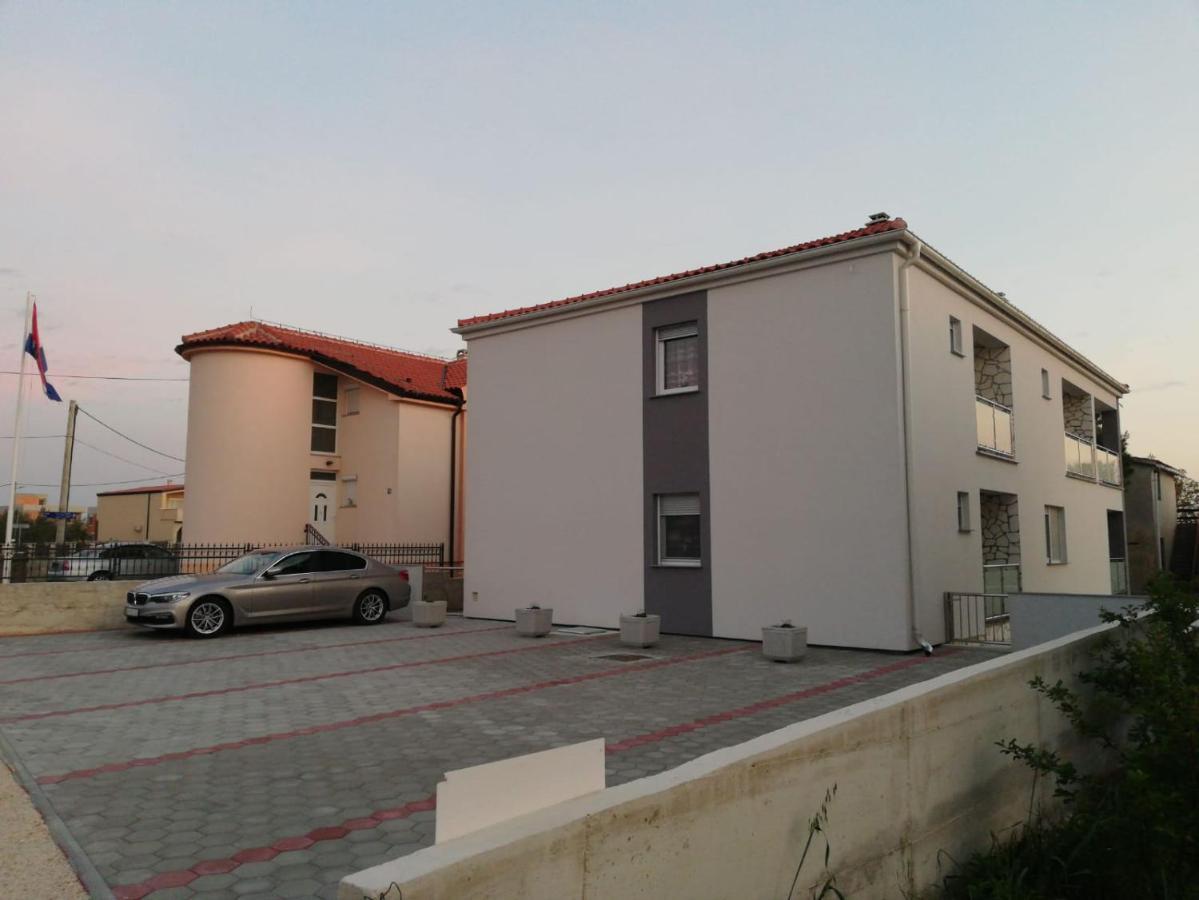 Apartmani Gimi Shine Vrsi Luaran gambar