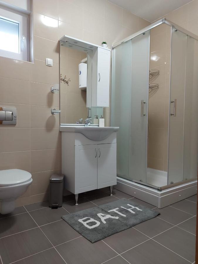 Apartmani Gimi Shine Vrsi Luaran gambar