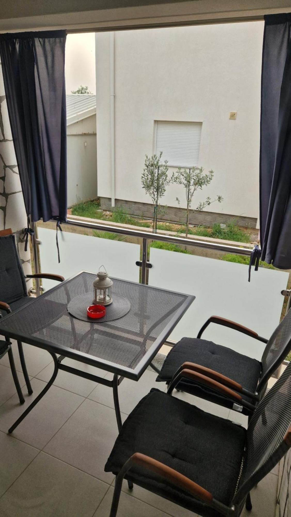 Apartmani Gimi Shine Vrsi Bilik gambar
